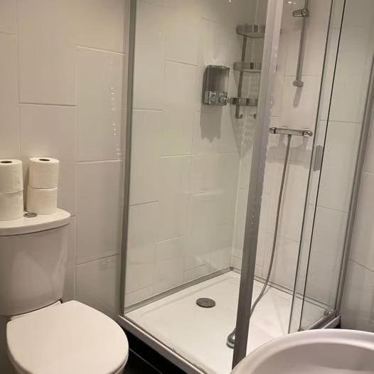 Vika Residence Deluxe Apartments Wednesbury Holiday Resort Exteriör bild